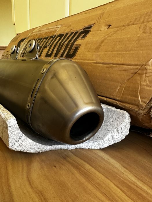 Akrapovic цяла генерация ауспух ктм хусквафна