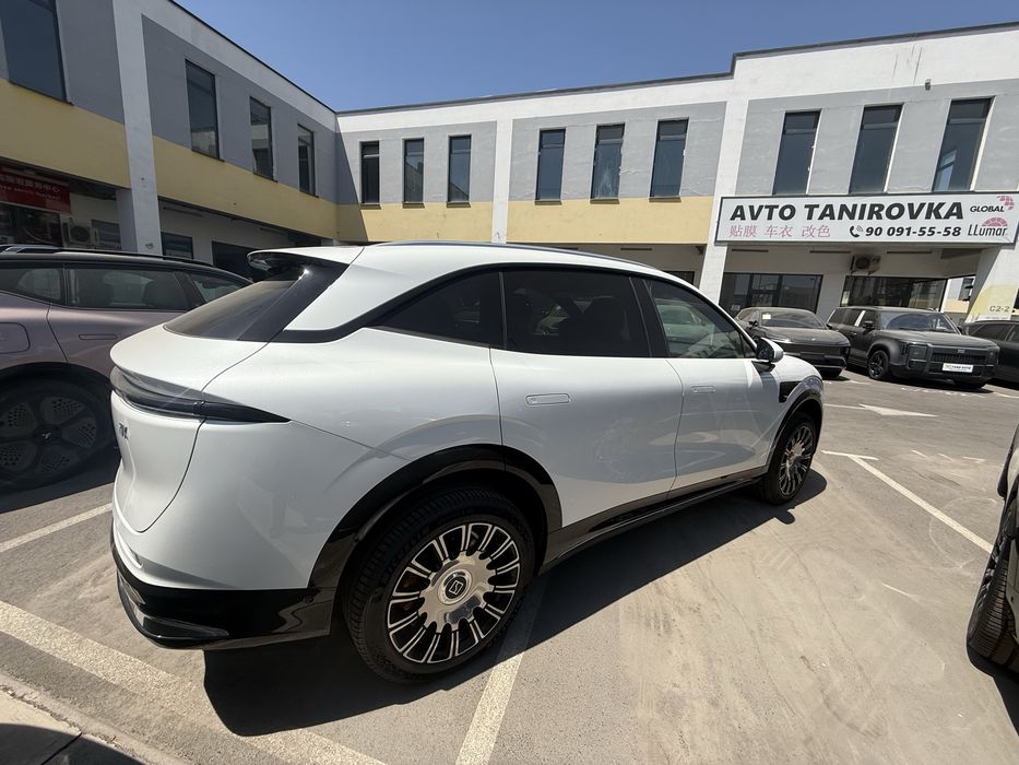 Zeekr 7X Ultra 2026 Full 4WD chegirma narxlarda
