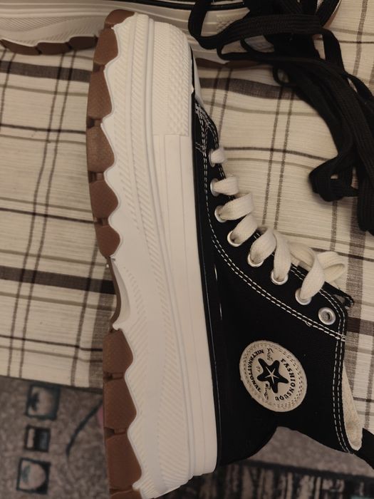 Ghete stil converse..noi