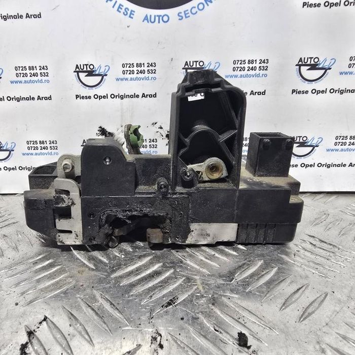 Broasca usa dreapta spate Opel Meriva A