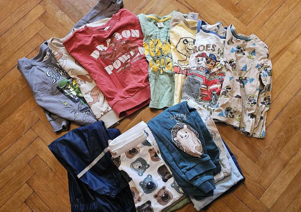 Пуловери, блузи и пантаноли есенни за момче, размер 98