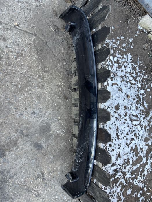 Продам спойлер лансер 10