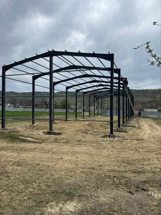 Vand hala metalica de 10 m x20 m x4 m si alte dimesiuni la comanda
