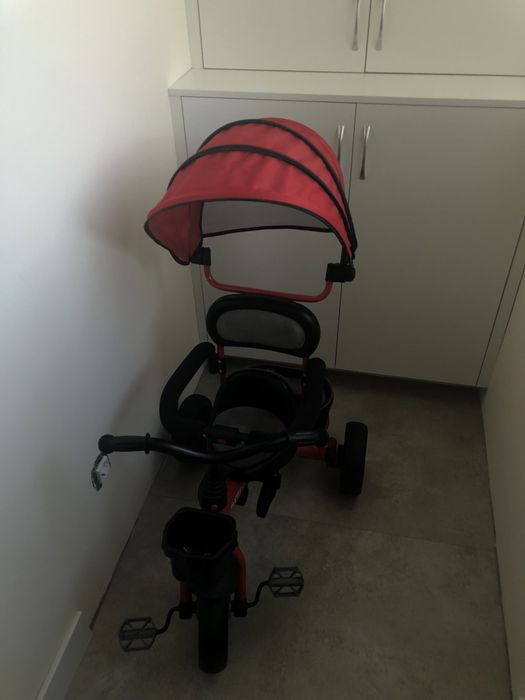 Трёхколёсный велосипед