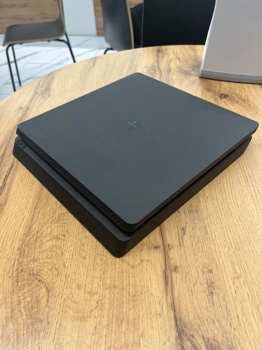 PlayStation 4 500 GB