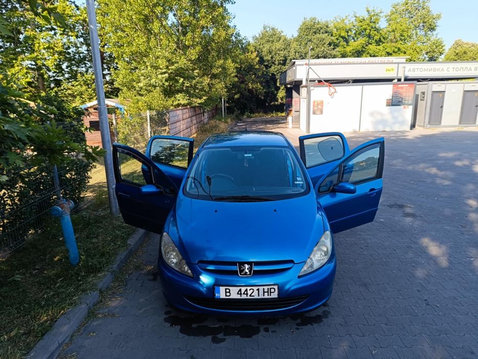 Peugeot 307 десен волан