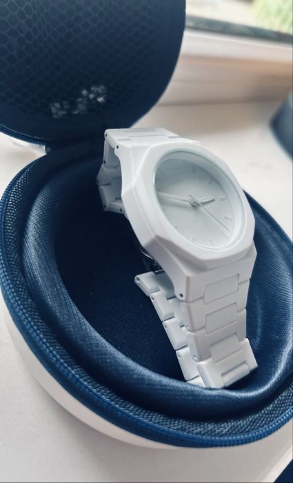 Ръчен часовник в перфектно състояние .