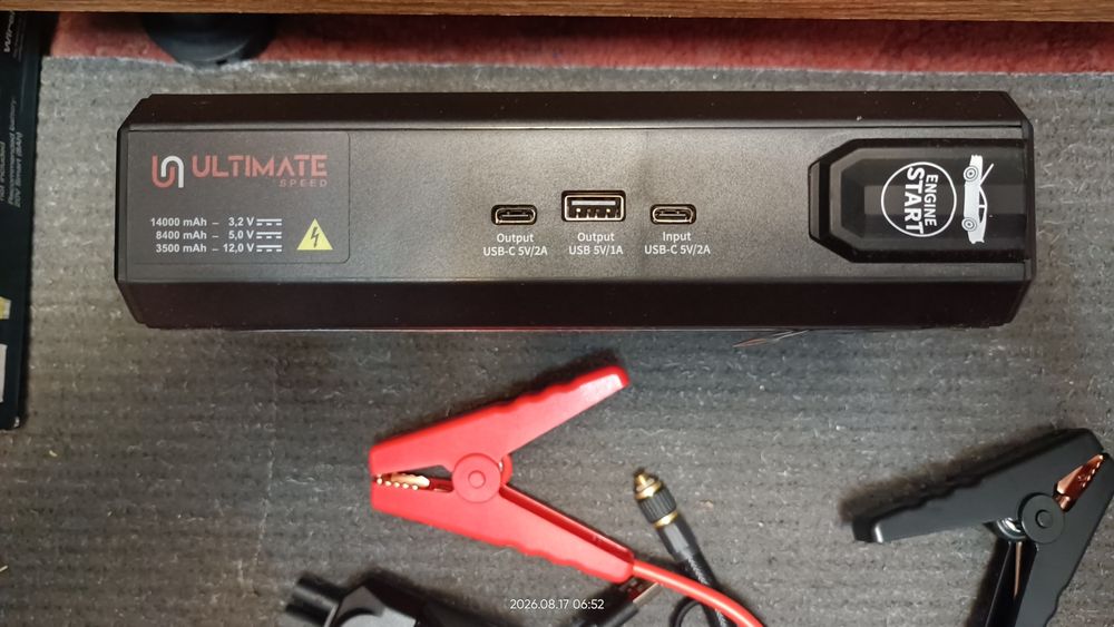 Robot de pornire AUTO, jump starter portabil cu compresor si powerbank