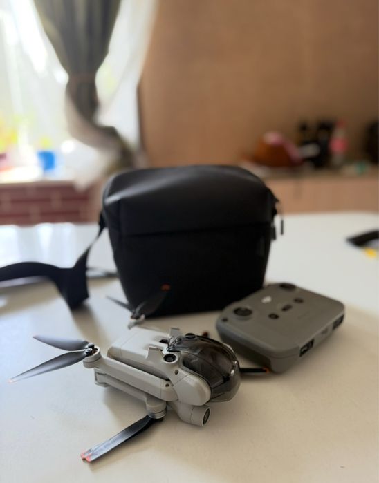 Продам DJI mini 3 pro