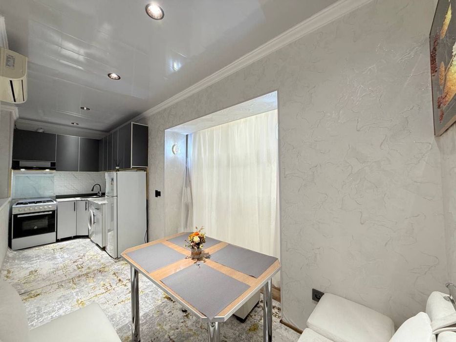 Арендага квартира Чилонзор 9 Райҳон кафе метро яқин 3хона ойлага