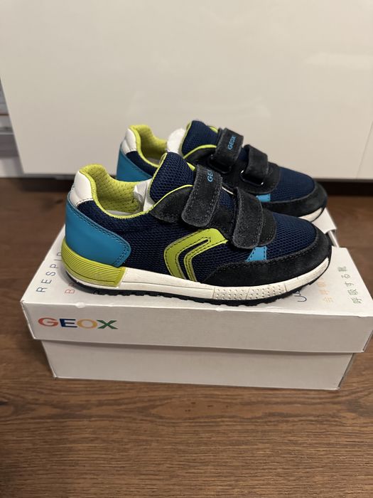 Детски маратонки mayoral и Geox