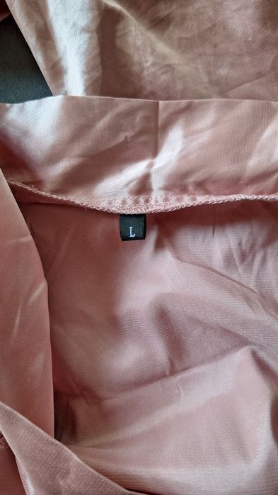 Шелковая пижама.