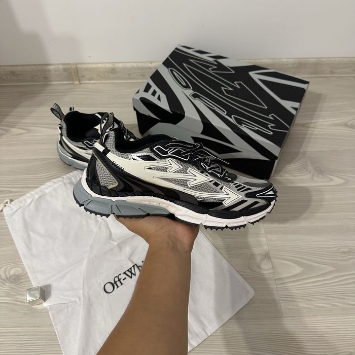 Off white be right back