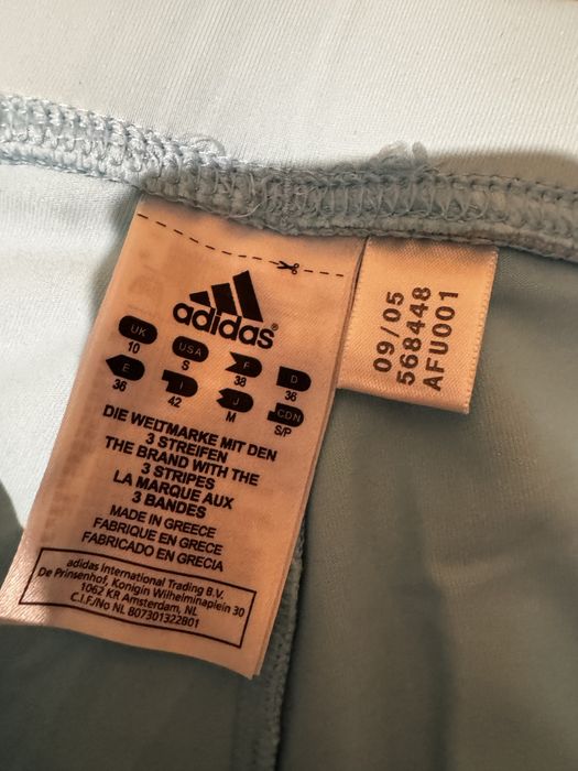 Pantaloni adidas marimea S
