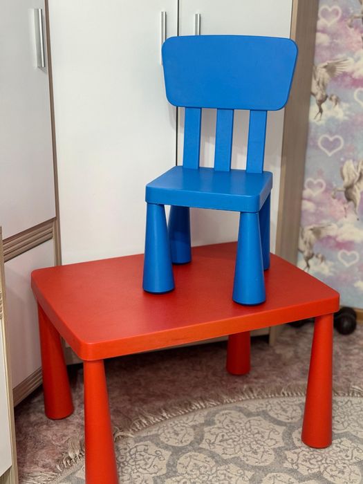 Икеа стол и стулчик