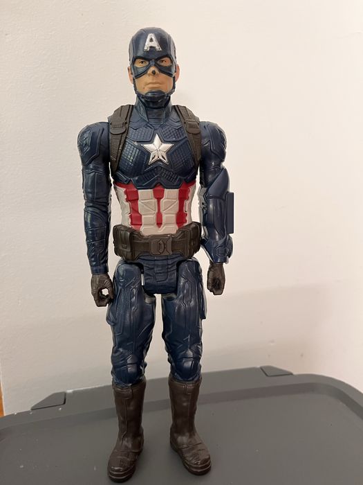 Екшън фигури Avengers, 30 см