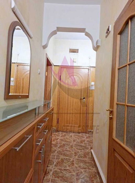 Дава се под наем Тристаен апартамент в Варна, Спортна зала - 85 кв.м за 800 € - Снимка #5