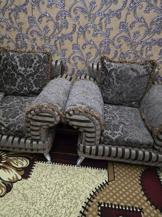 Мягкая мебель ,диван,2 кресло