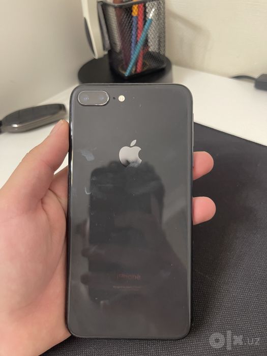 Продается телефон iphone 8plus