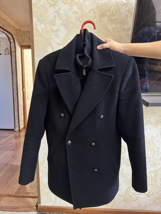 Продаю пвльто 48 размера