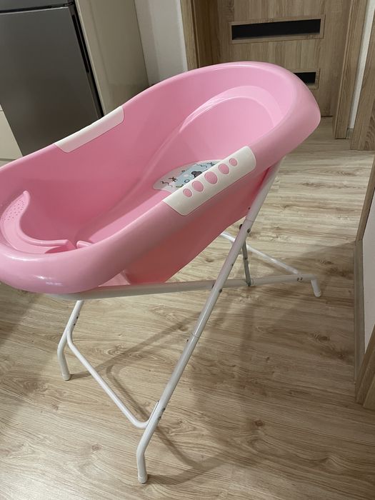 Бебешко корито със стойка
