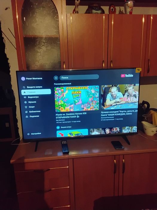 Телевизор Hisense 43