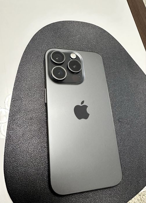 iPhone 15 Pro- 128 Gb
