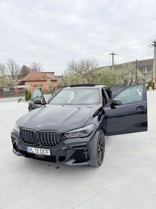 BMW X6 M sport .