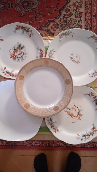 Кисе, пиалы, тарелки