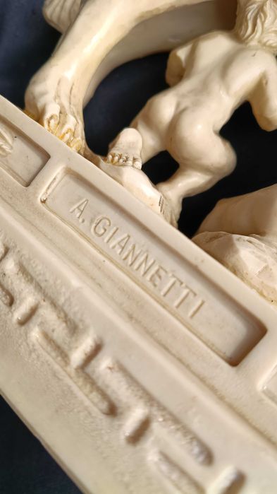 statueta din ALABASTRU scluptor A Giannetti