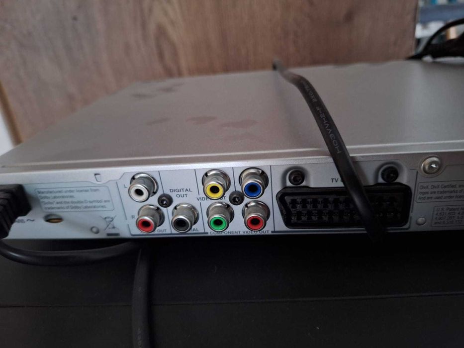 DVD Player Philips DVP3142 DivX, DVD - 192 kHz/24-bit audio DAC