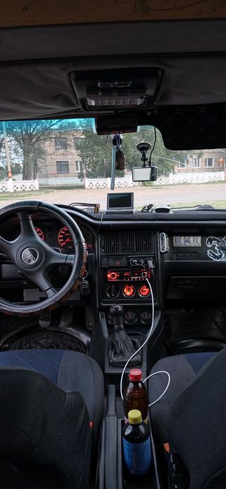 Продам Audi 80 b4