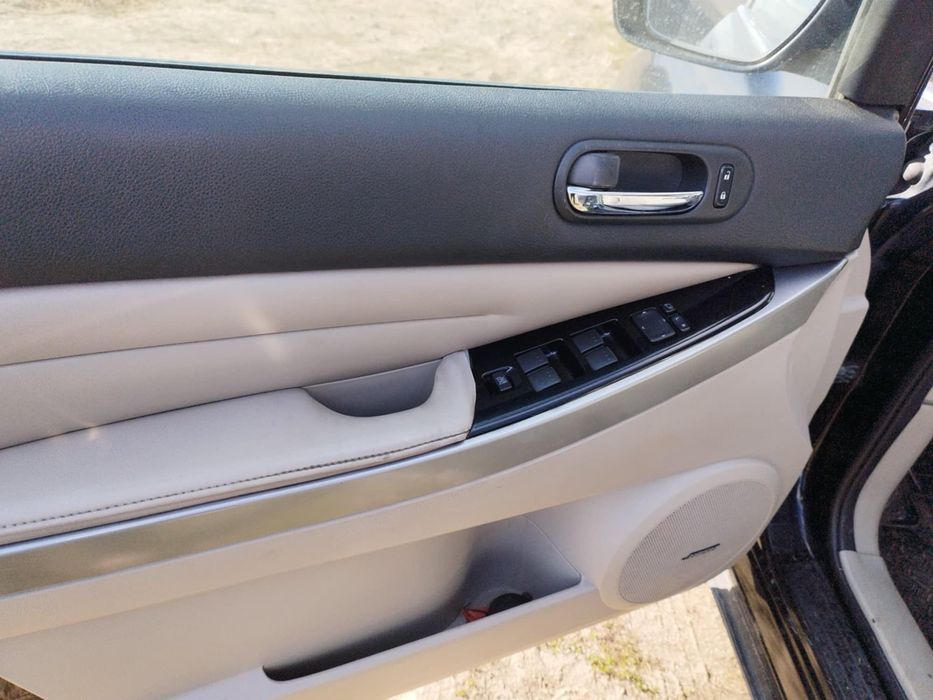 Mazda CX-7 на части