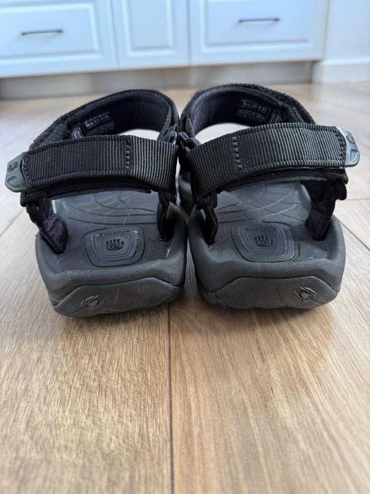 Teva 44.5 sandale barbati