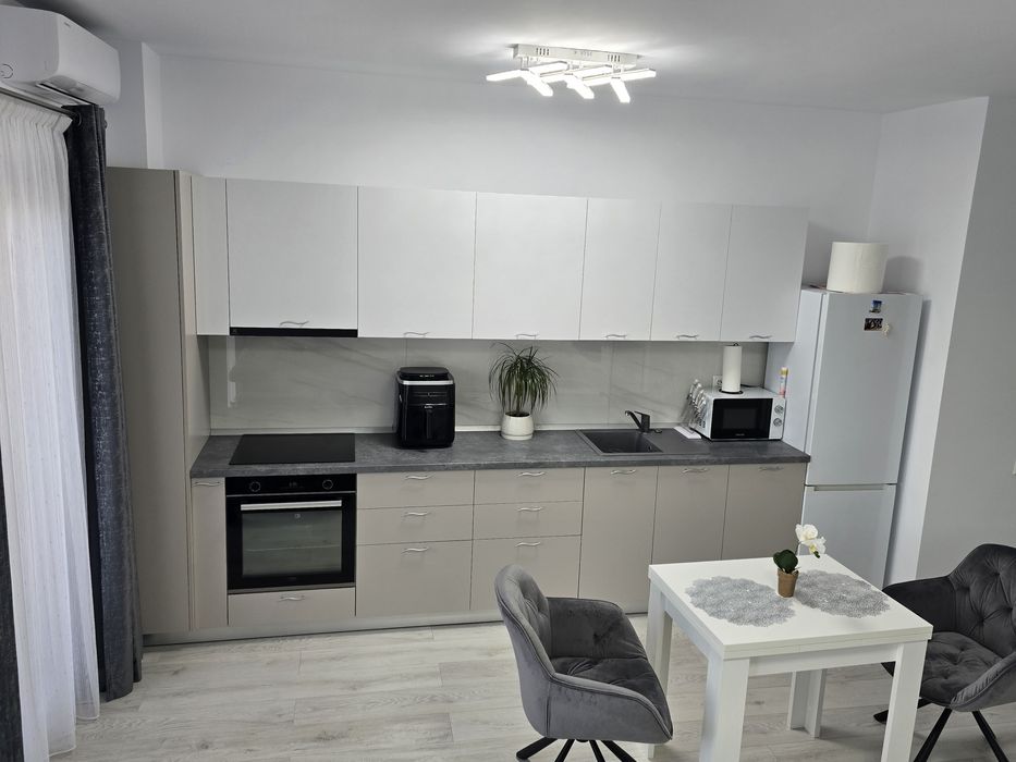 Vând studio complet echipat