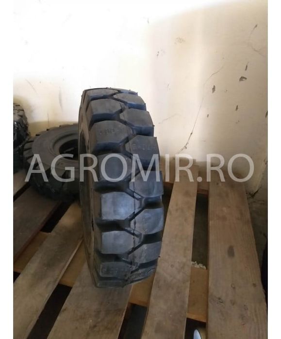 5.00-8 FORERUNNER qh304 solid std