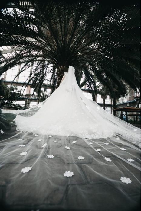 Свадебное плвтье