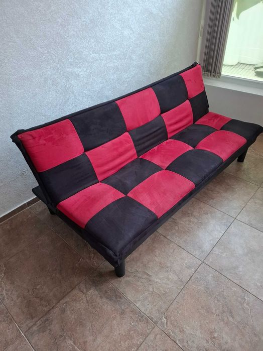 Диванче с функция сън