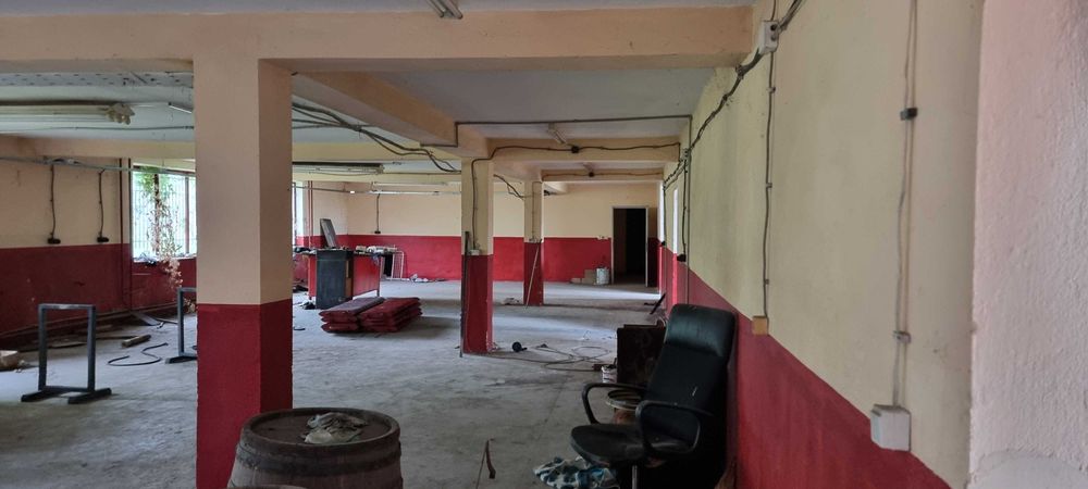 Продава се Промишлена сграда в с. Равно, Област Разград - 1640 кв.м за 183 €/кв.м - Снимка #6