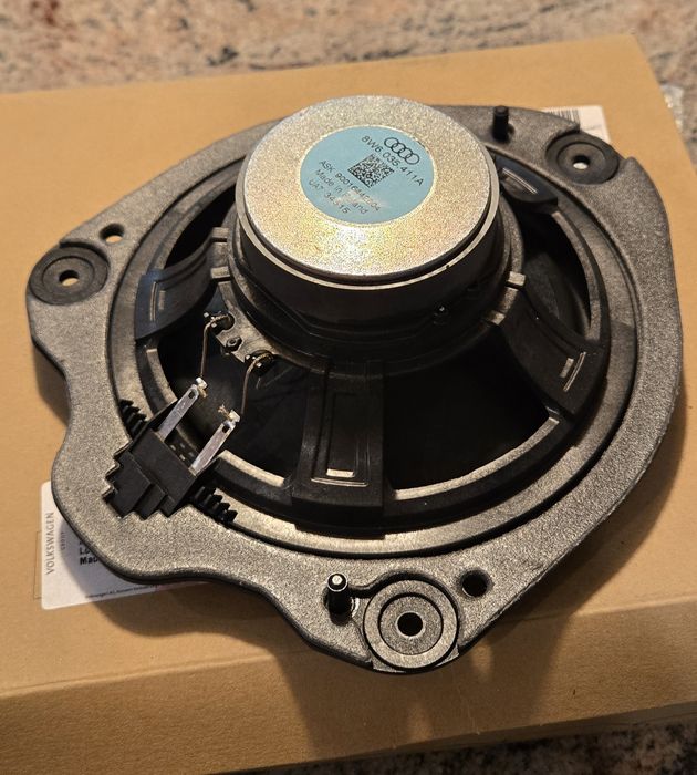 Boxa/speaker spate dreapta (nouă) - pt Audi A5 (2017)