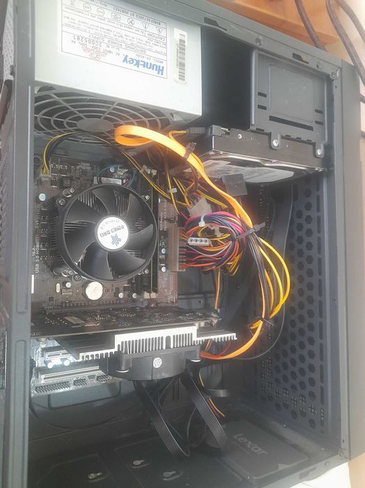 i7/ssd 120gb/rx560/16gb