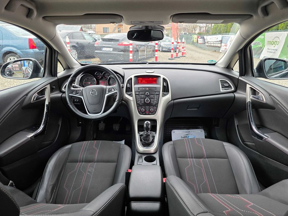 Opel Astra J 2012 1.7 CDTI 125 CP euro 5 / RATE / GARANTIE / LIVRARE