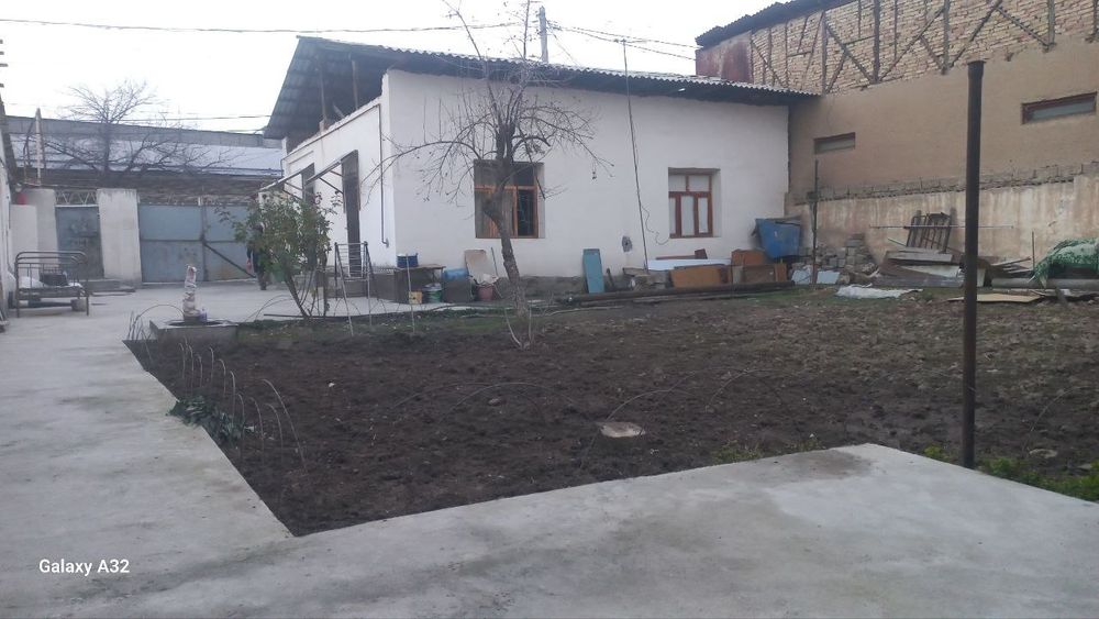 Продаётся дом. .