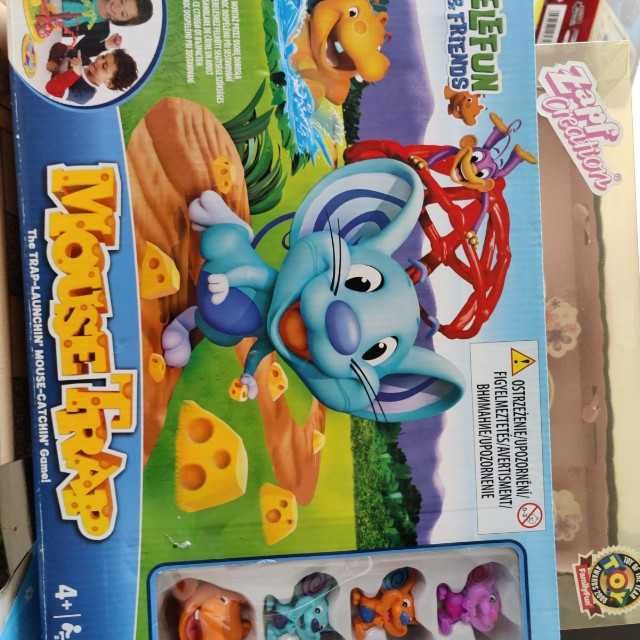 Много видове оригинални нови настолни игри!