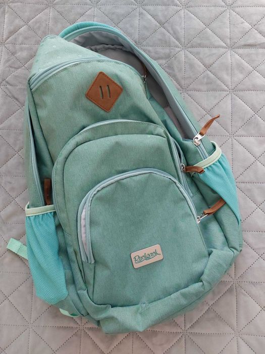 Ghiozdan / Rucsac _ nou