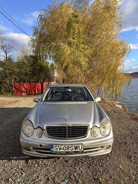 Mercedes-Benz E-Class W211 E220