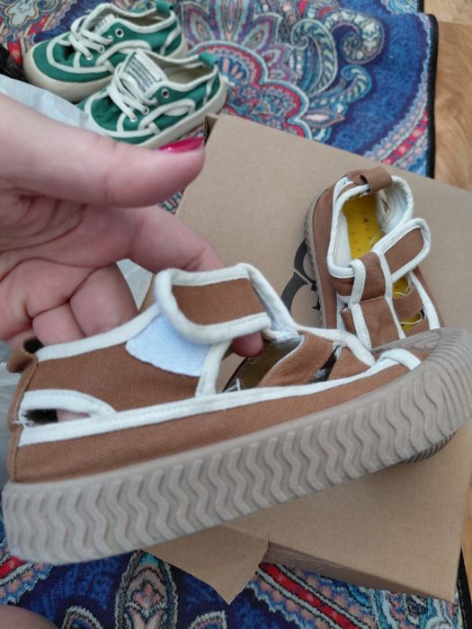 Продам обувь для мальчиков