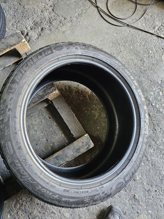 2 anvelope iarma 265 40 19 Michelin