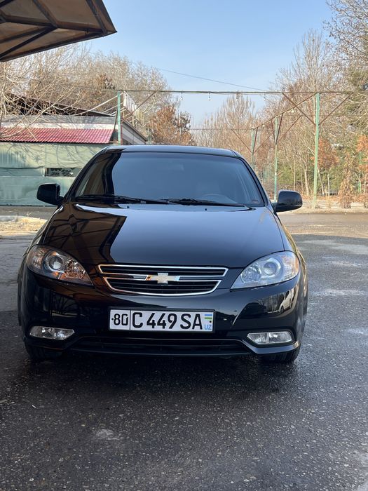 Srochna jentra sotiladi