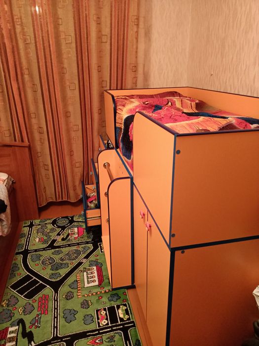 Детская кровать продам